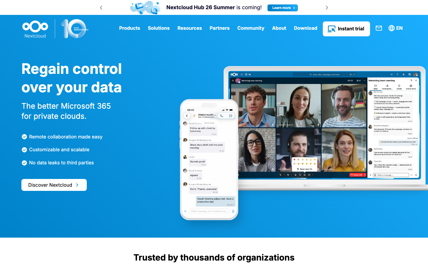 Nextcloud Startseite mit Video-Chat-Oberfläche und Vorteilen der Selbsthostung.